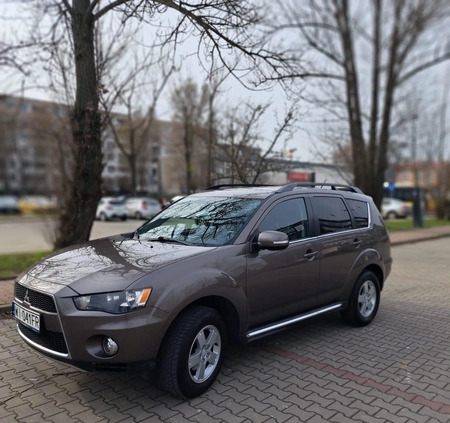 Mitsubishi Outlander cena 35900 przebieg: 204000, rok produkcji 2012 z Warszawa małe 56